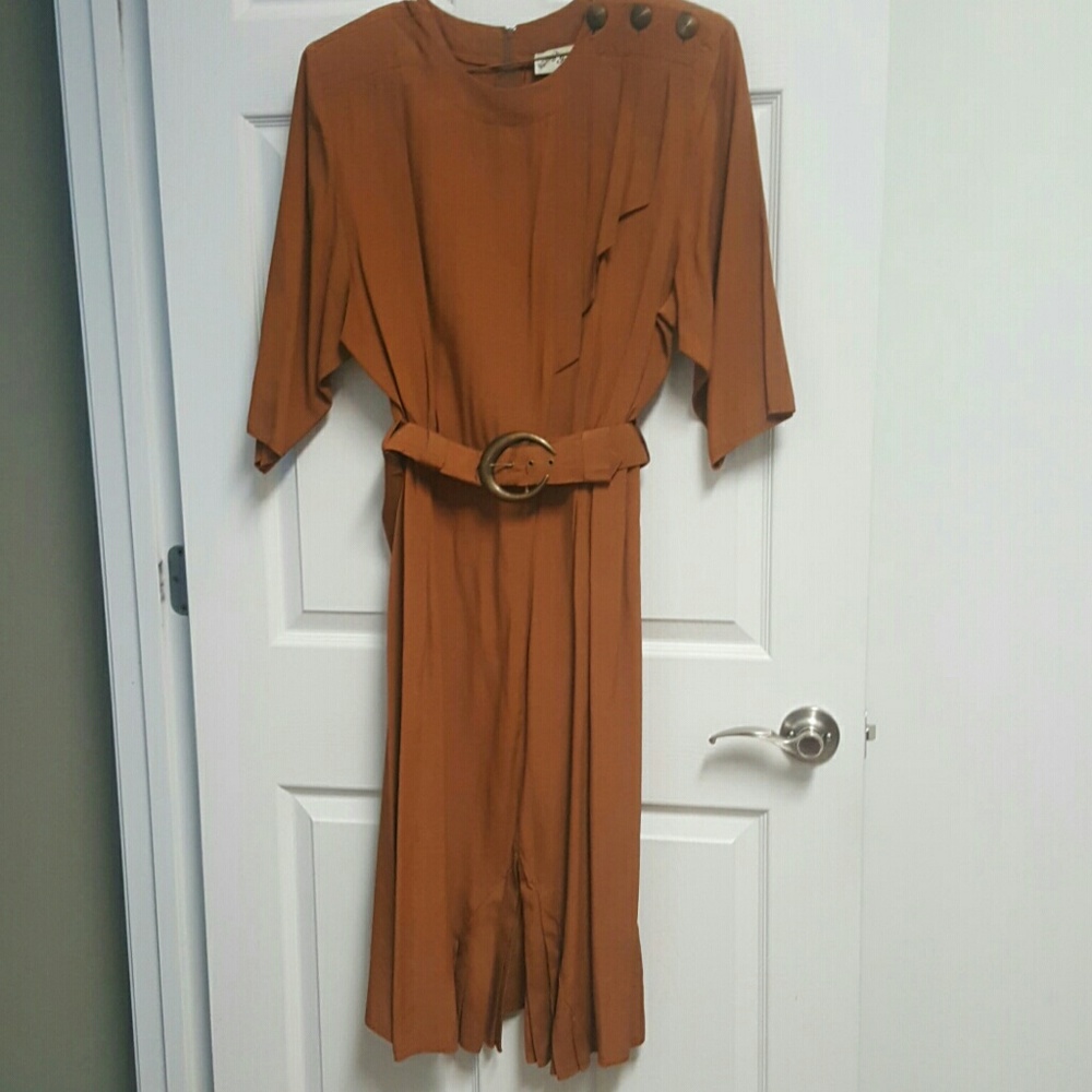 VINTAGE dress